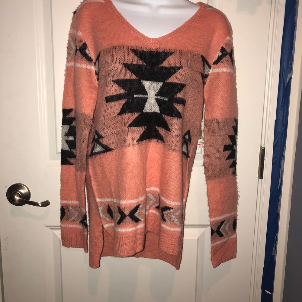 Pink Sweater - Picture 2 of 6